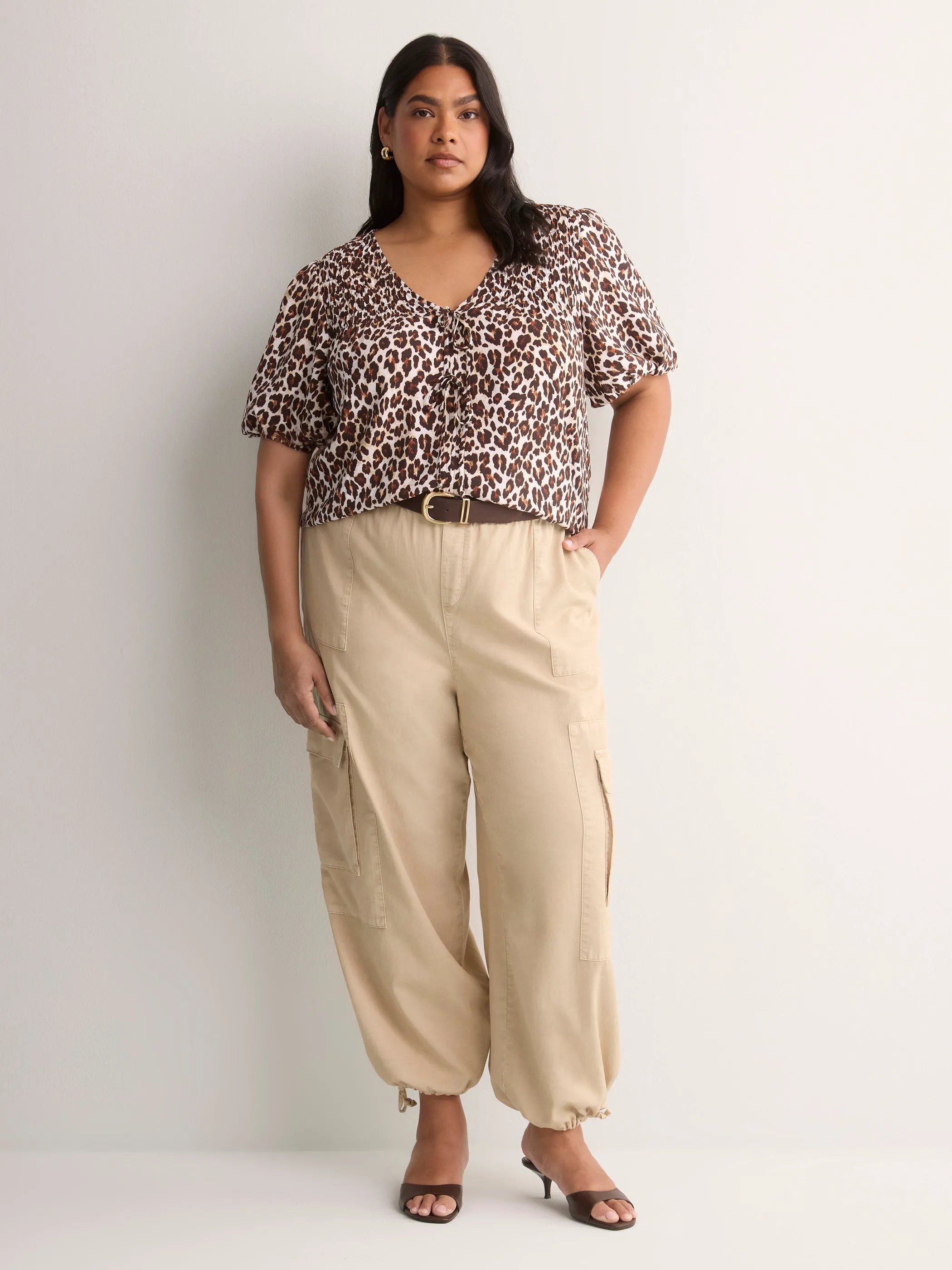 OXFORD TAN