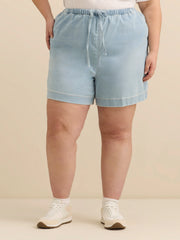 d/C Jeans Mid-Rise Knit-Like Denim Shorts