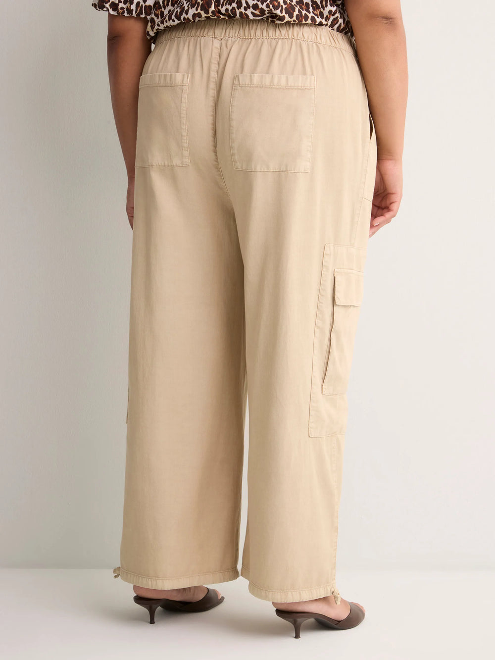 OXFORD TAN