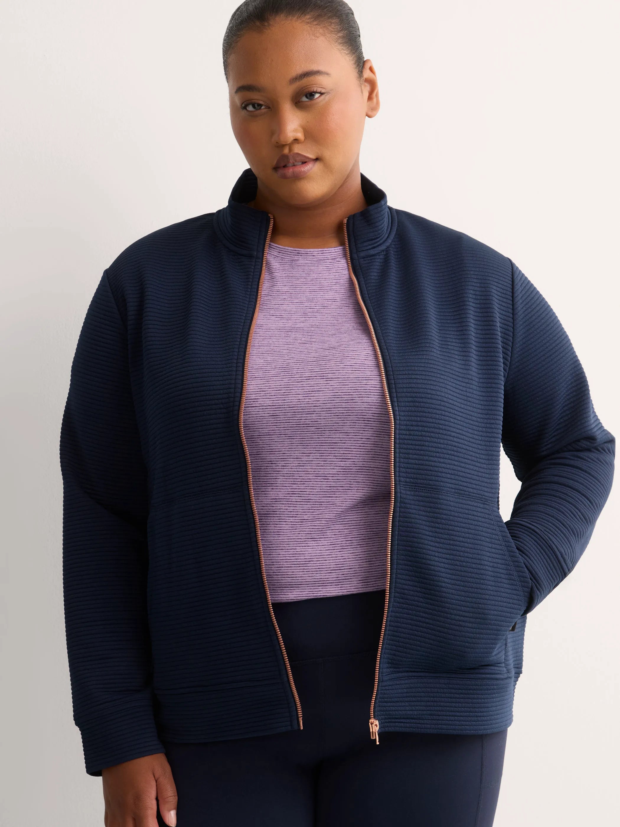 NAVY BLUE