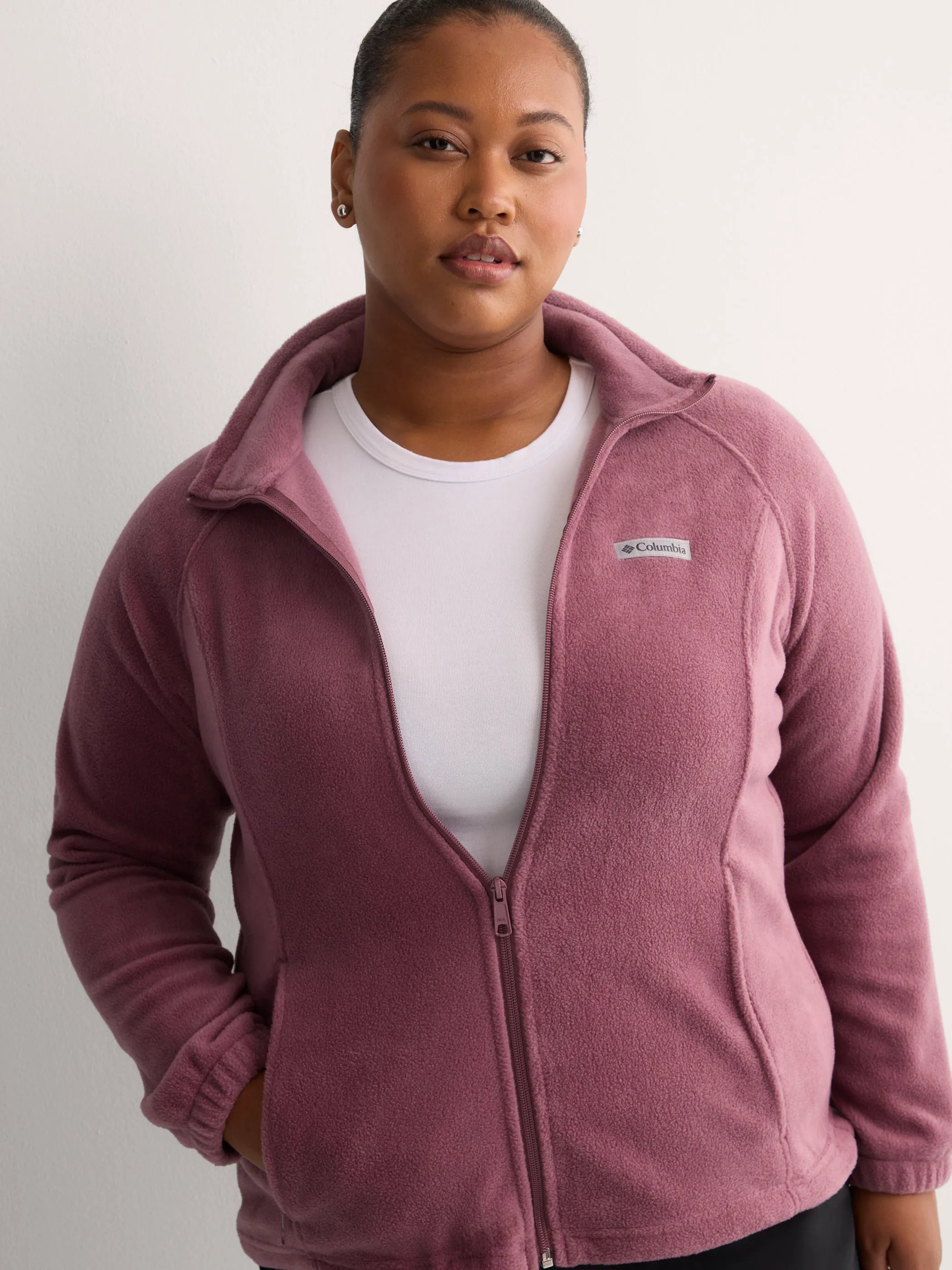 MELLOW MAUVE
