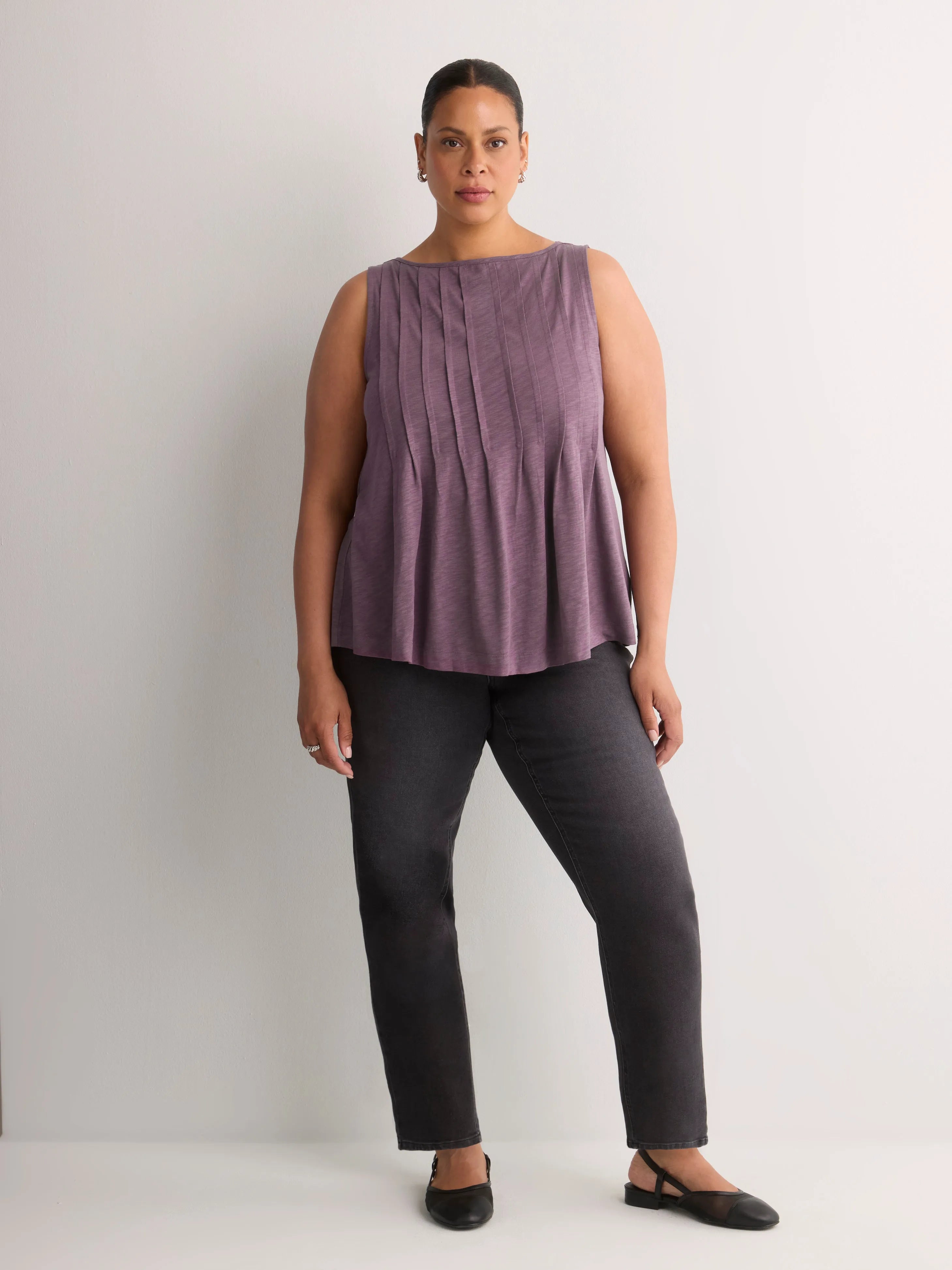 BLACK PLUM