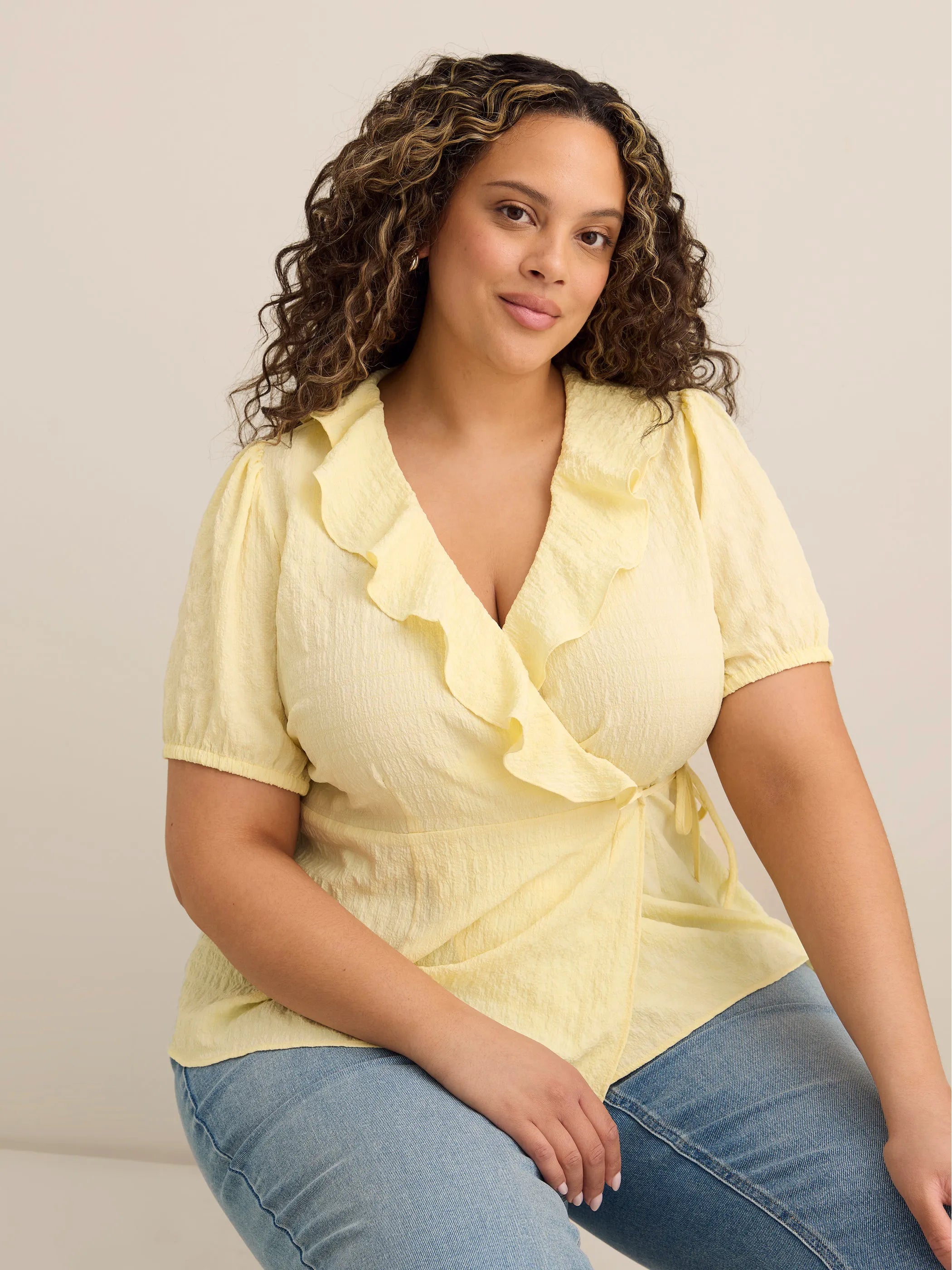 Pastel yellow
