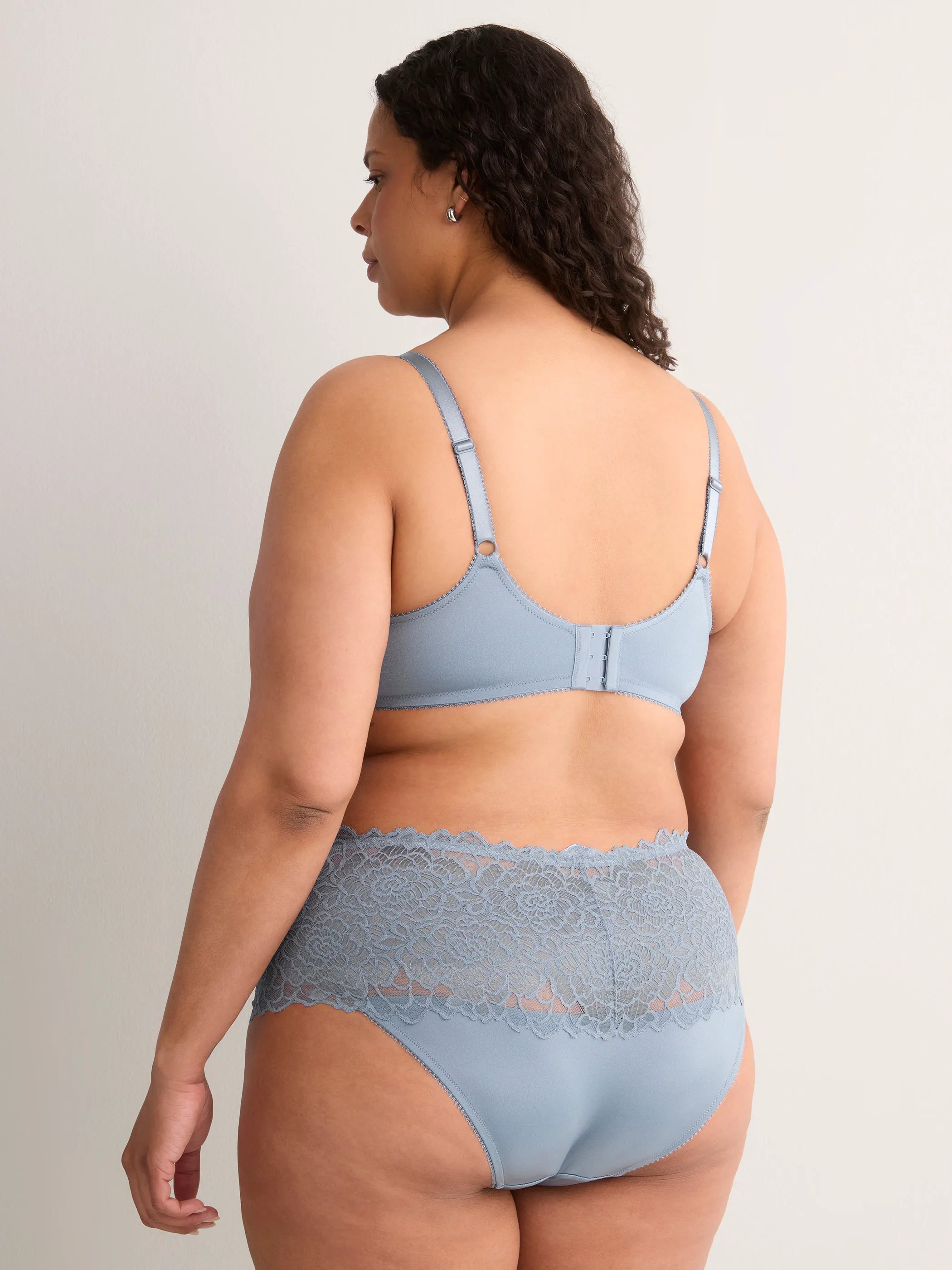 WINDWARD BLUE