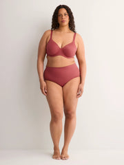 EARTH RED
