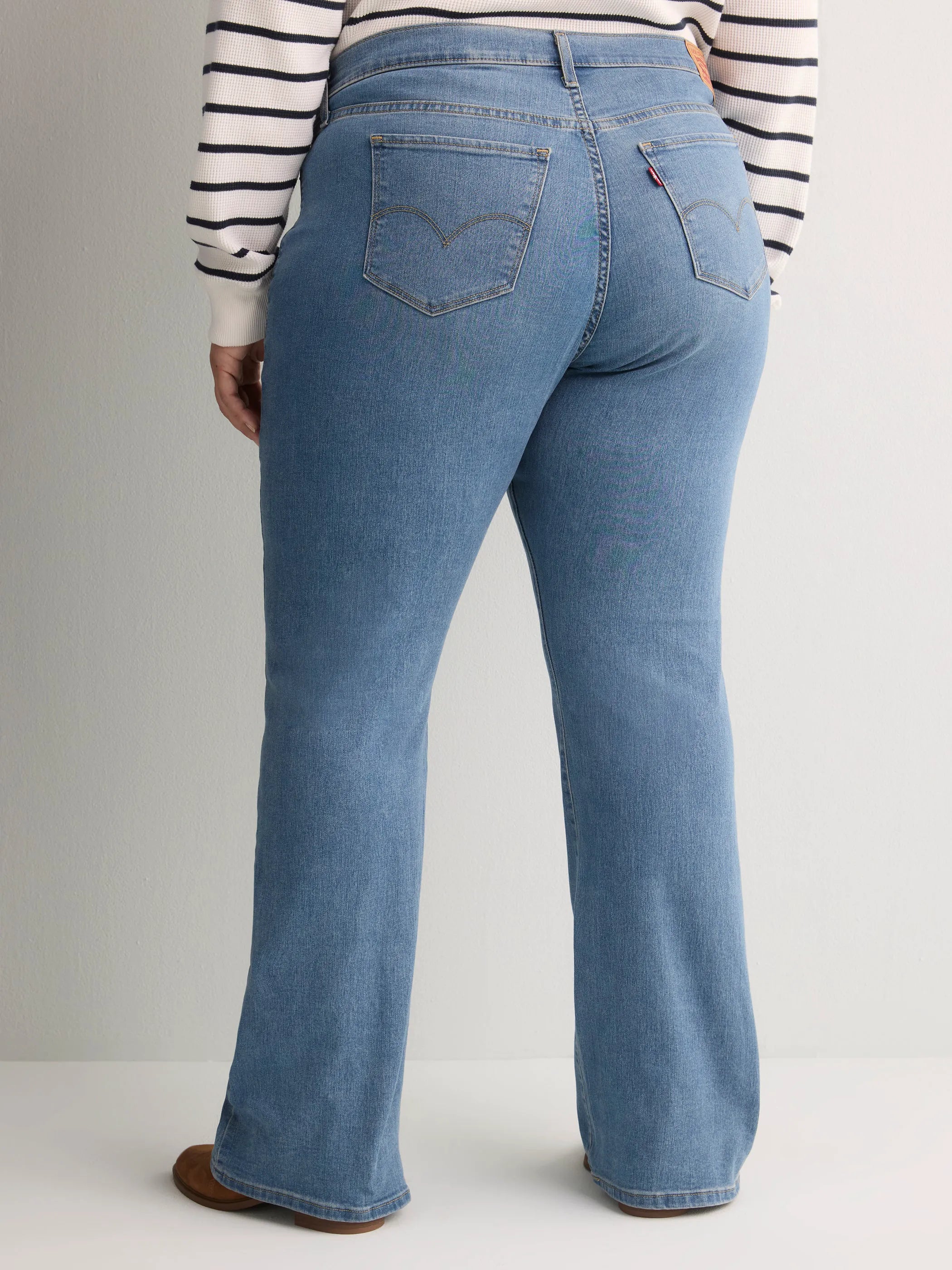 MEDIUM BLUE DENIM