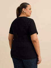 Ribbed Curvy-Fit Crewneck Tee – Women's Plus Size Top