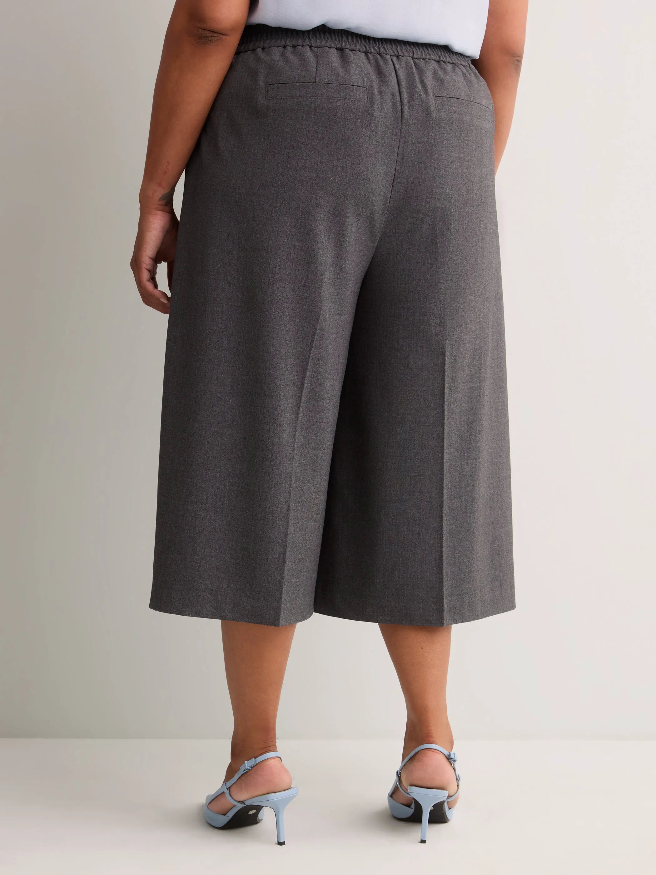 DARK GREY MIX