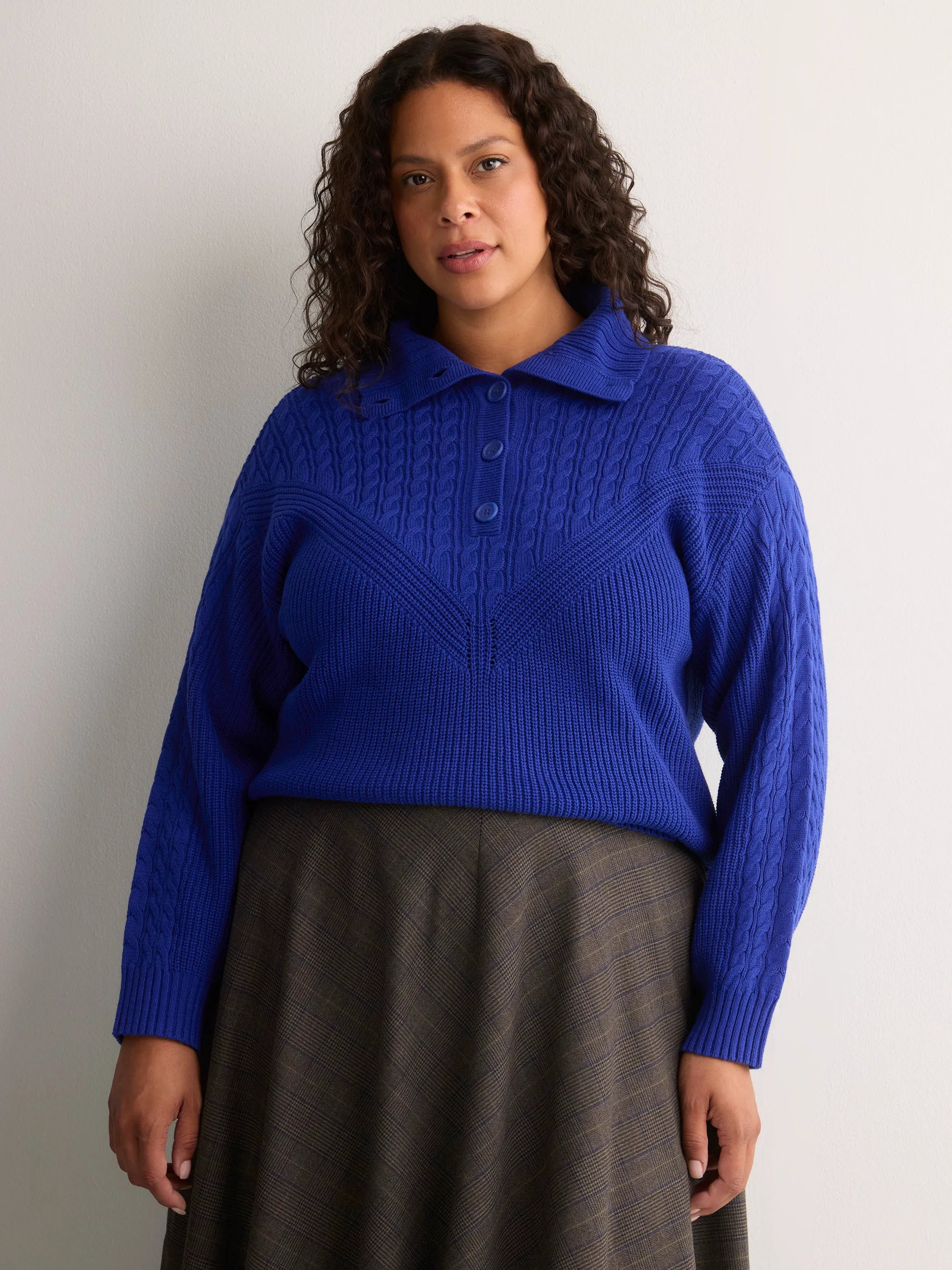 MAZARINE BLUE